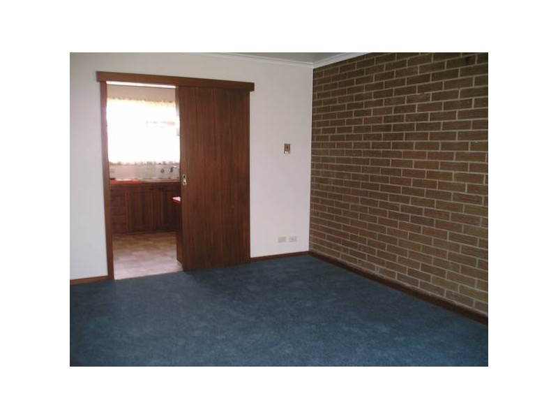 1/10 Malmesbury Street, Wendouree VIC 3355