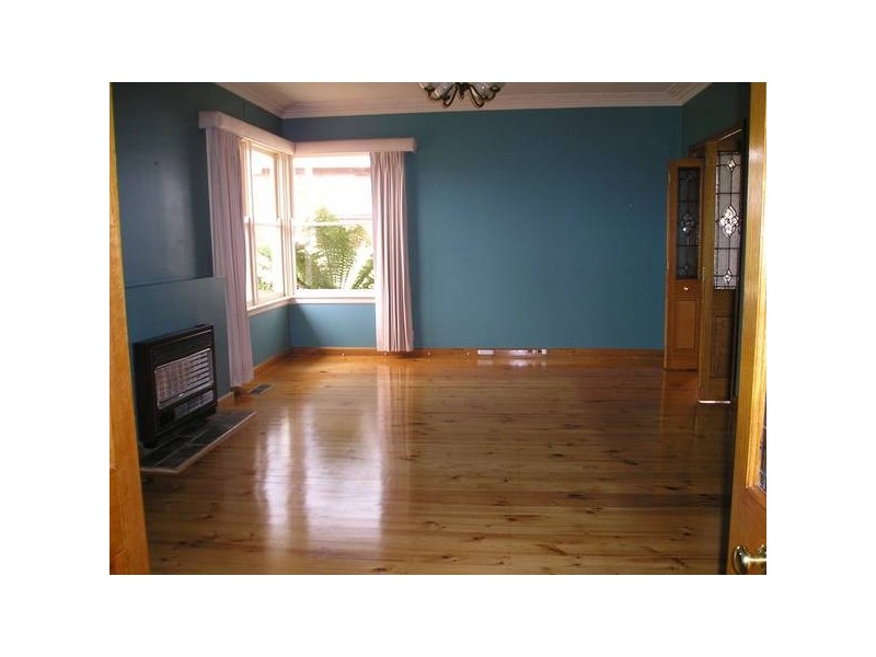 15 Grandview Grove, Wendouree VIC 3355