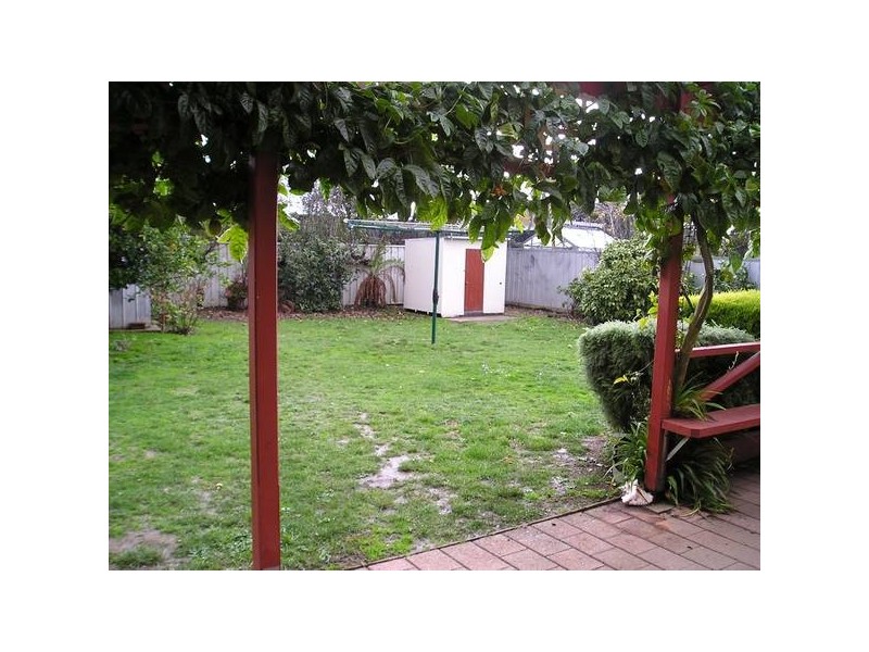 15 Grandview Grove, Wendouree VIC 3355