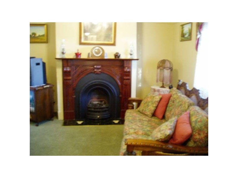 4 Doveton Crescent, Ballarat VIC 3350