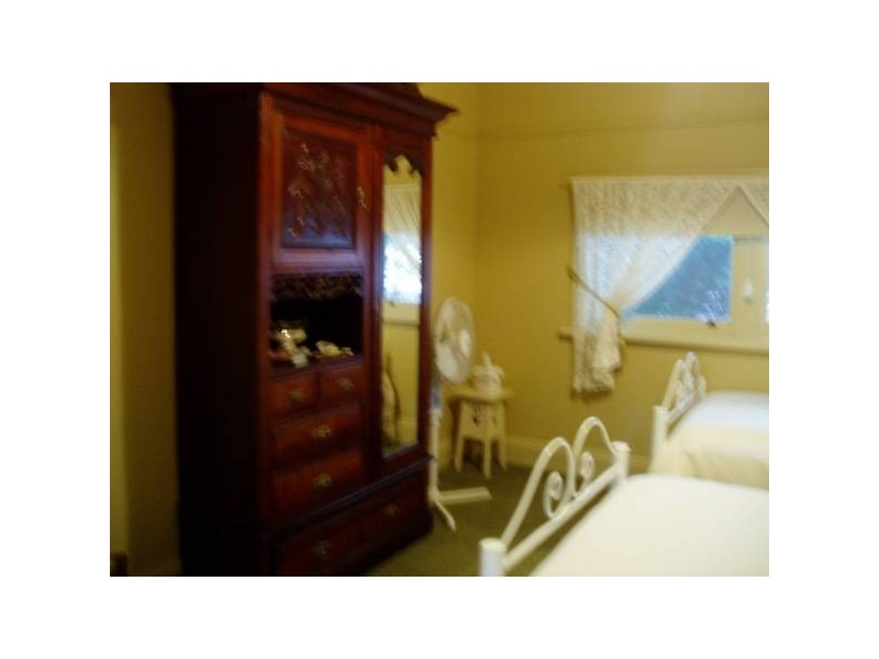 4 Doveton Crescent, Ballarat VIC 3350