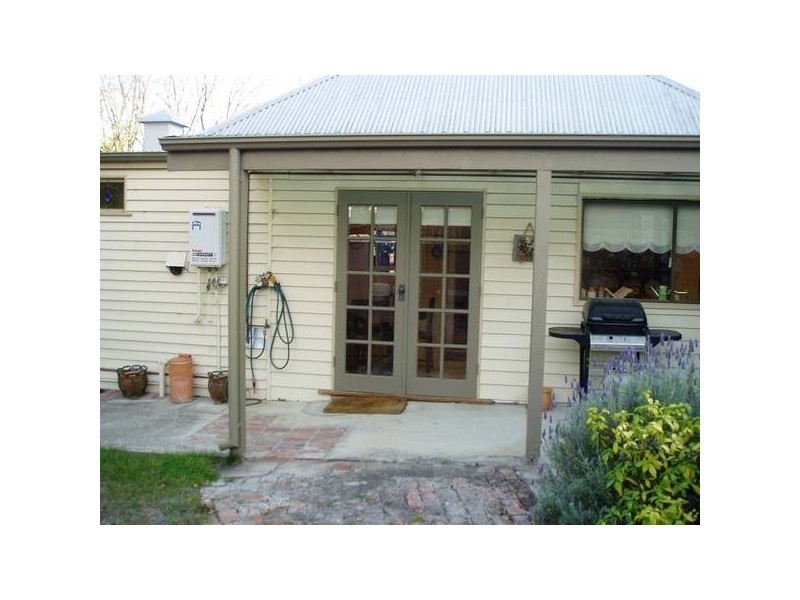 4 Doveton Crescent, Ballarat VIC 3350