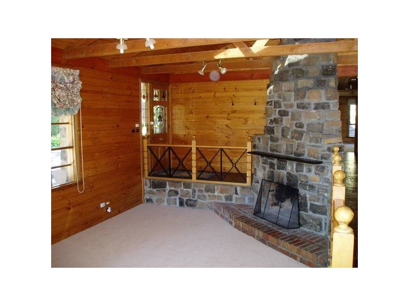 23 Stevenson Court, Haddon VIC 3351