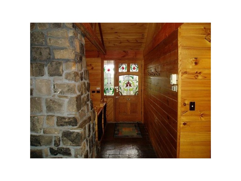 23 Stevenson Court, Haddon VIC 3351