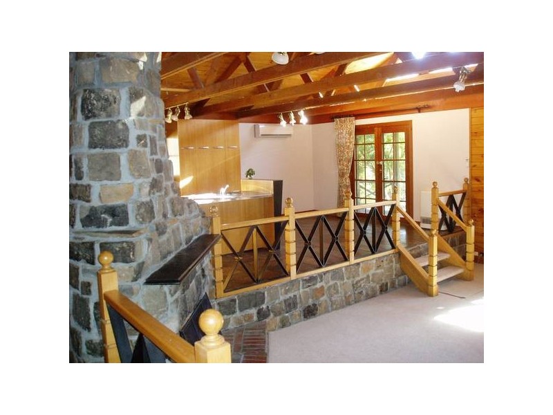 23 Stevenson Court, Haddon VIC 3351