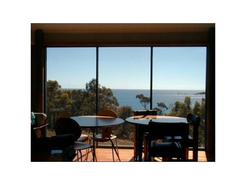 34 Treloggen Drive, Binalong Bay TAS 7216
