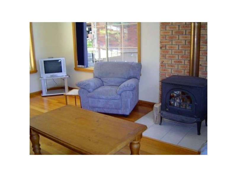 54 Treloggen Drive, Binalong Bay TAS 7216