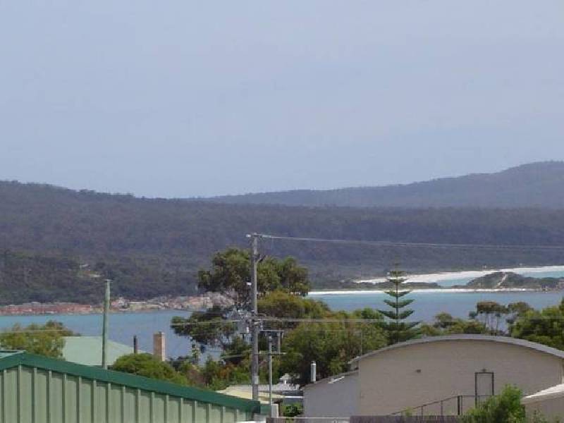 13 Felmingham Street, Binalong Bay TAS 7216