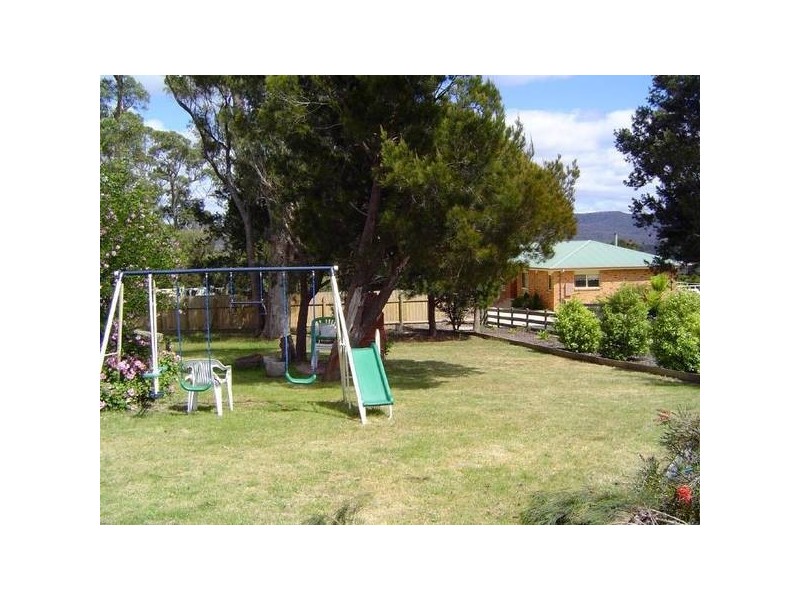 27 Coffey Court, Binalong Bay TAS 7216