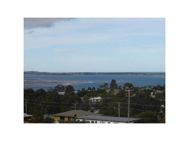 61 Lawry Heights, St Helens TAS 7216