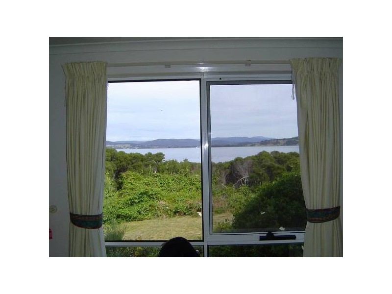 10 Kiama Parade, St Helens TAS 7216