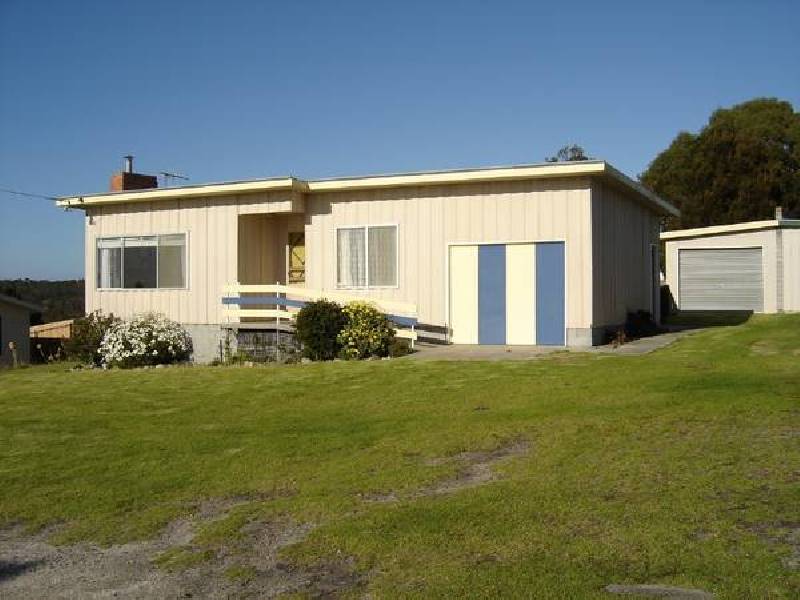 18 Chimney Heights Road, St Helens TAS 7216