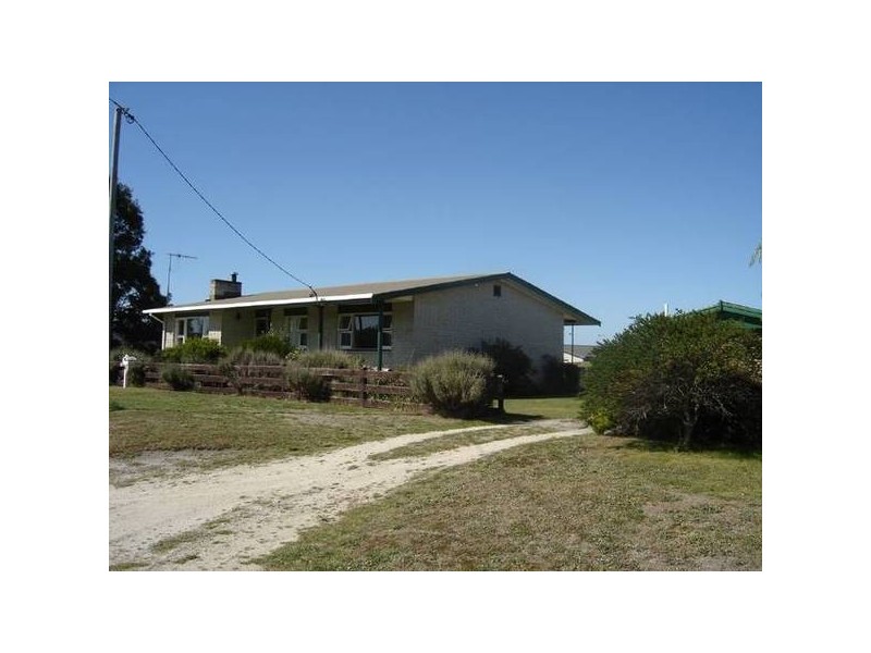 4 Young Street, St Helens TAS 7216