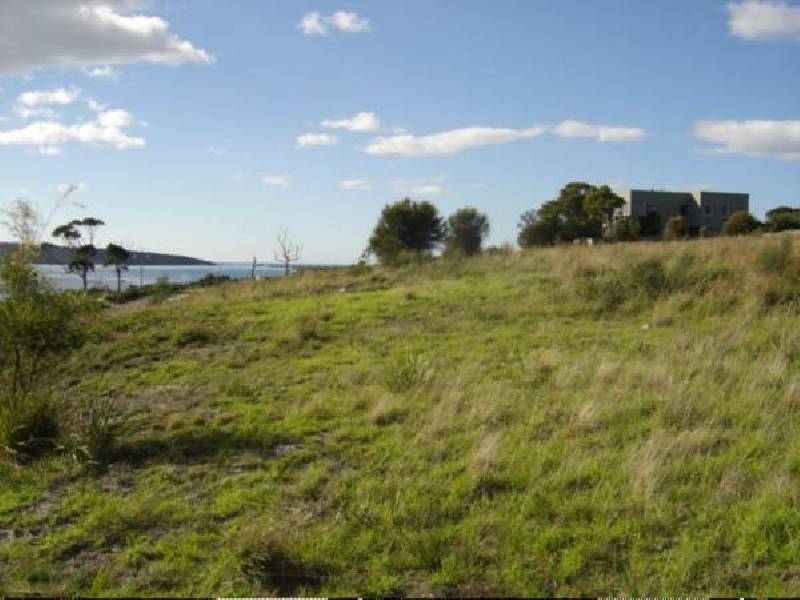 27 Kiama Parade, St Helens TAS 7216
