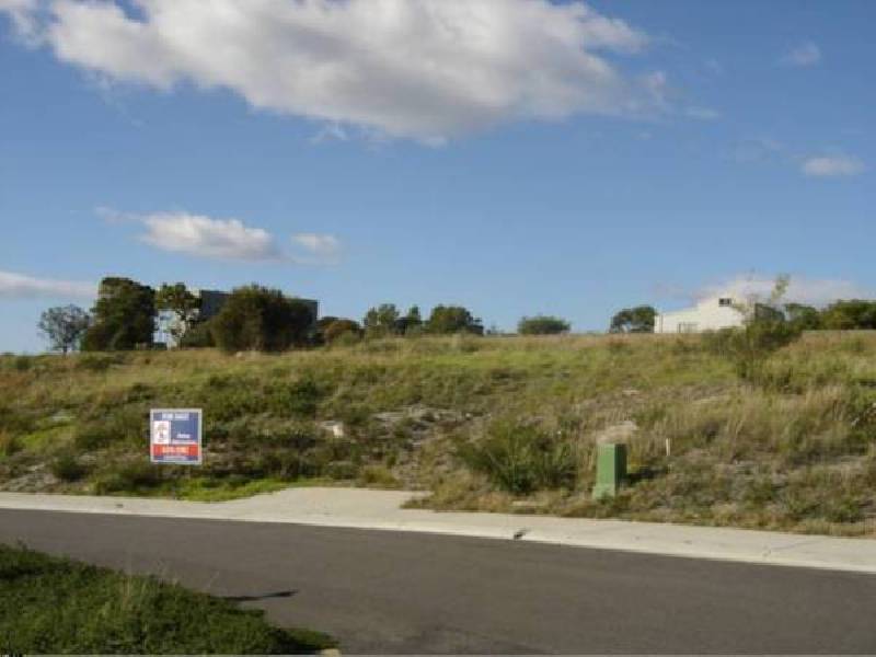 27 Kiama Parade, St Helens TAS 7216