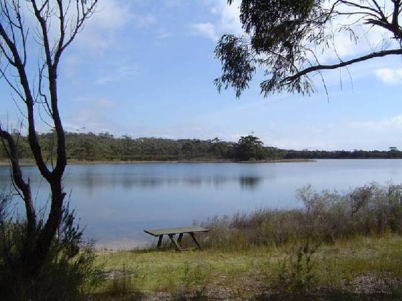 173 Main Road, Binalong Bay TAS 7216