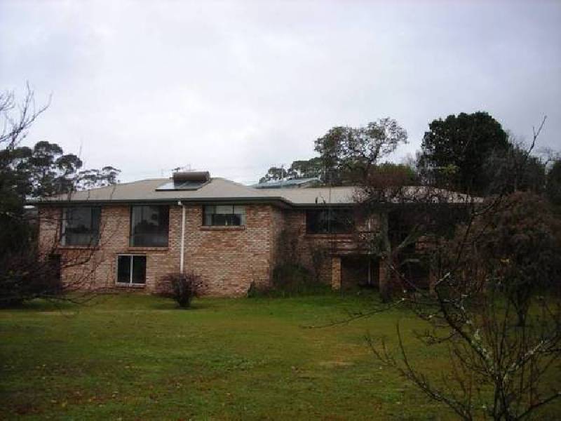 8 Doric Grove, St Helens TAS 7216