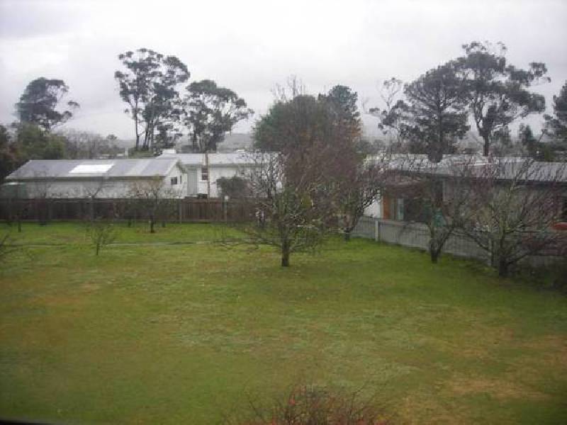 8 Doric Grove, St Helens TAS 7216