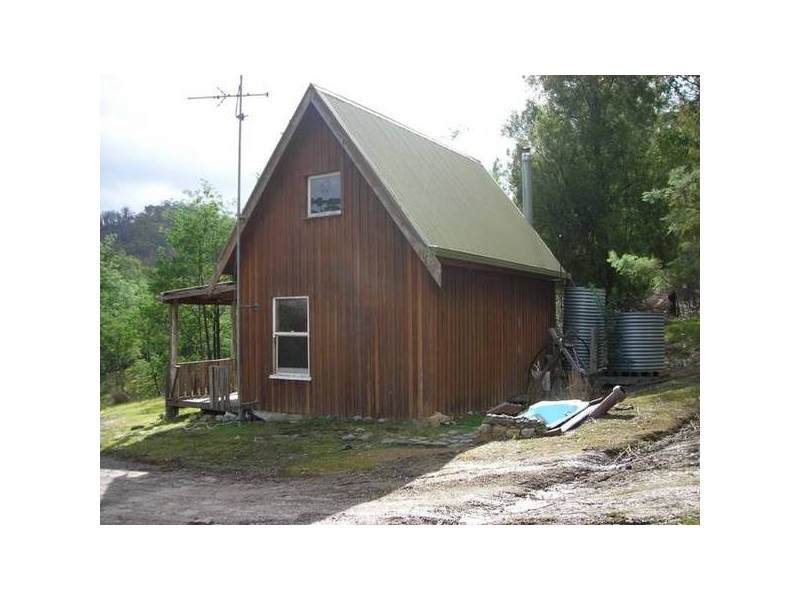 14152 Catos Creek, Scamander TAS 7215