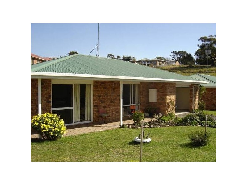 2/9 Kismet Place, St Helens TAS 7216