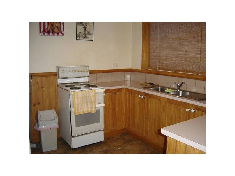 2/9 Kismet Place, St Helens TAS 7216