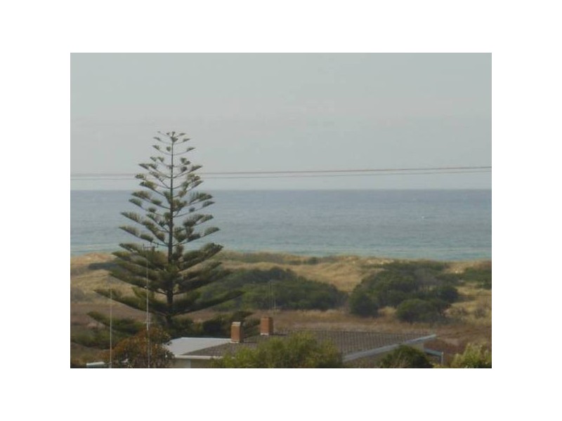 1 Wattle Drive, Scamander TAS 7215