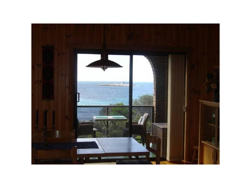 16 Seatons Cove Road, Binalong Bay TAS 7216