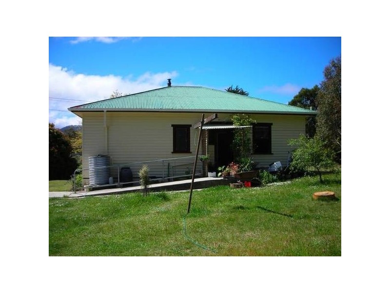 14 Gray Road, St Marys TAS 7215