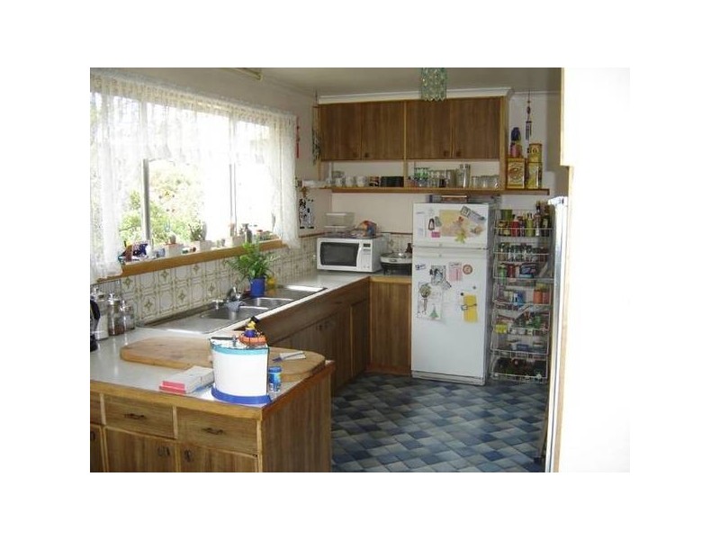 7 Lawry Heights, St Helens TAS 7216