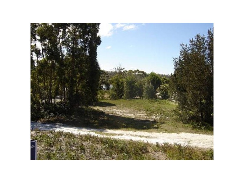 171 Main Road, Binalong Bay TAS 7216