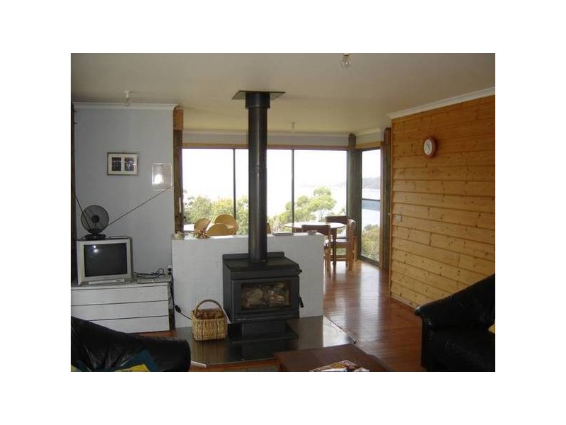34 Treloggen Drive, Binalong Bay TAS 7216