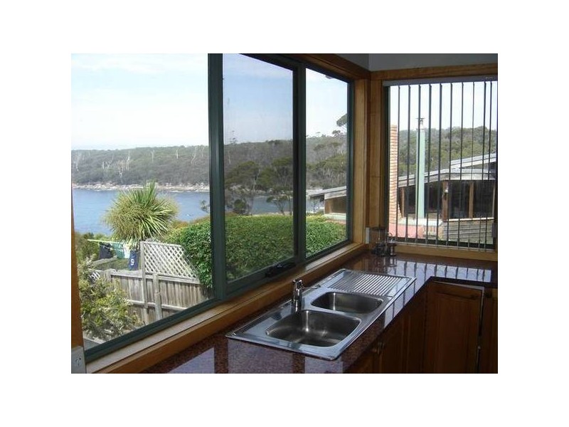 34 Treloggen Drive, Binalong Bay TAS 7216