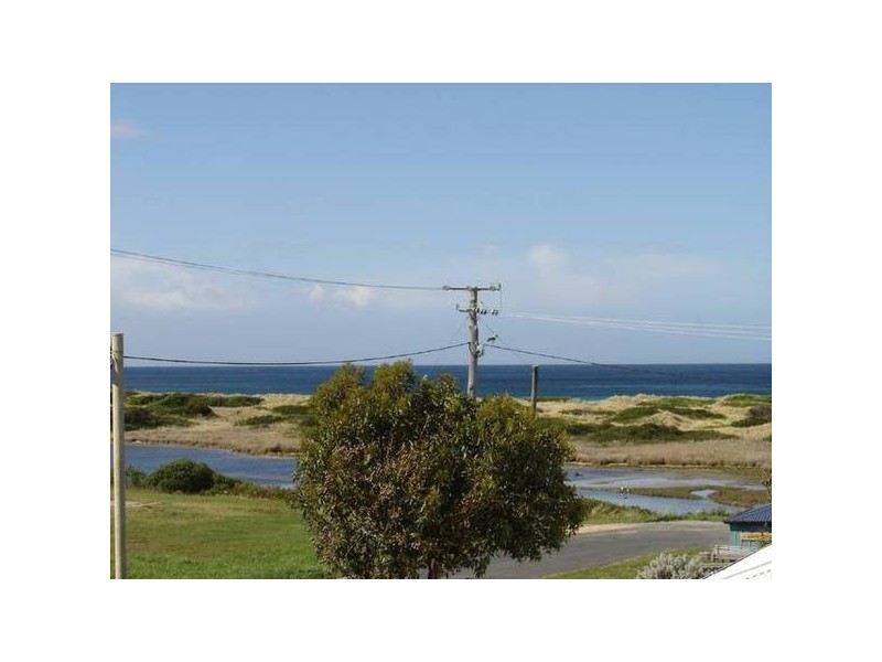 143 Scamander Avenue, Scamander TAS 7215