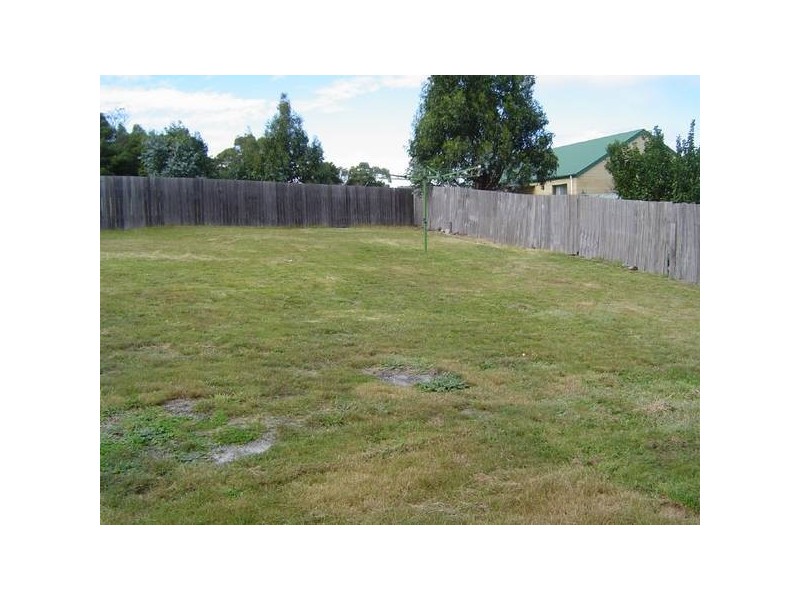 27 Penelope Street, St Helens TAS 7216