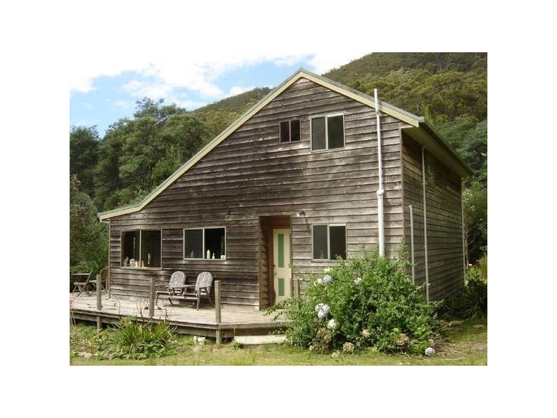 430 Davis Gully Road, Four Mile Creek TAS 7215