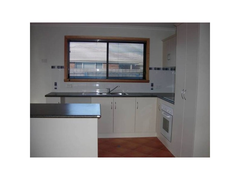 1/27 Cameron Street, St Helens TAS 7216