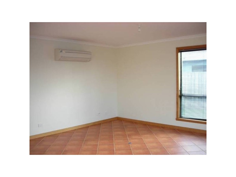 1/27 Cameron Street, St Helens TAS 7216