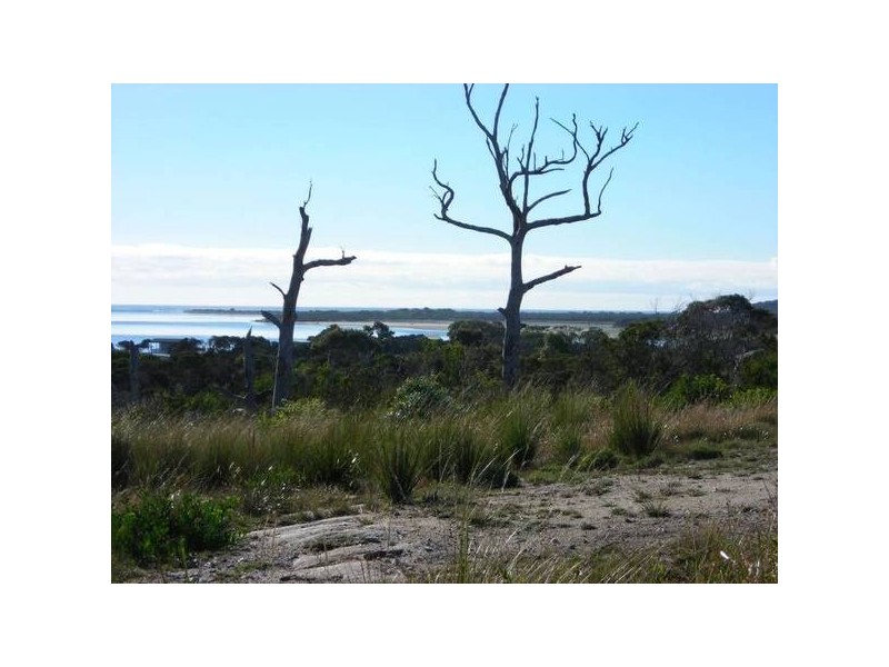 15 Kiama Parade, St Helens TAS 7216