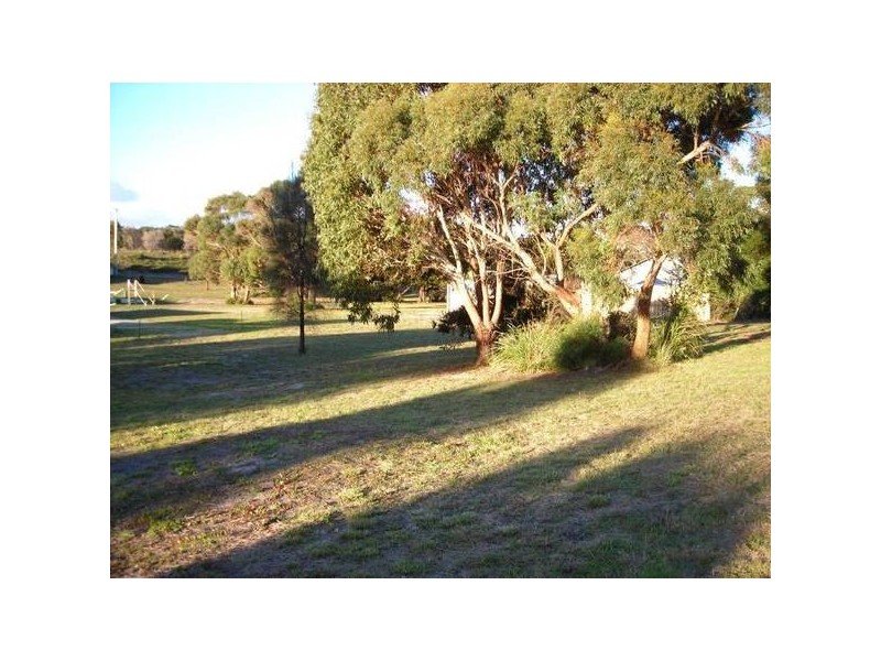 1 Fysh Place, St Helens TAS 7216