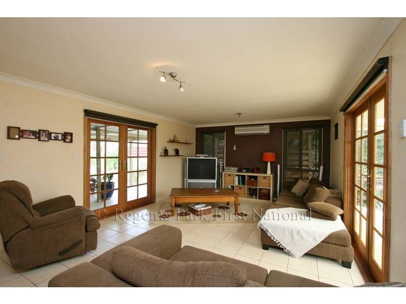 26 Crows Ash Crt, Jimboomba QLD 4280