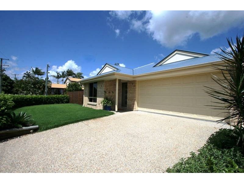 10 Penfold Street, Hillcrest QLD 4118