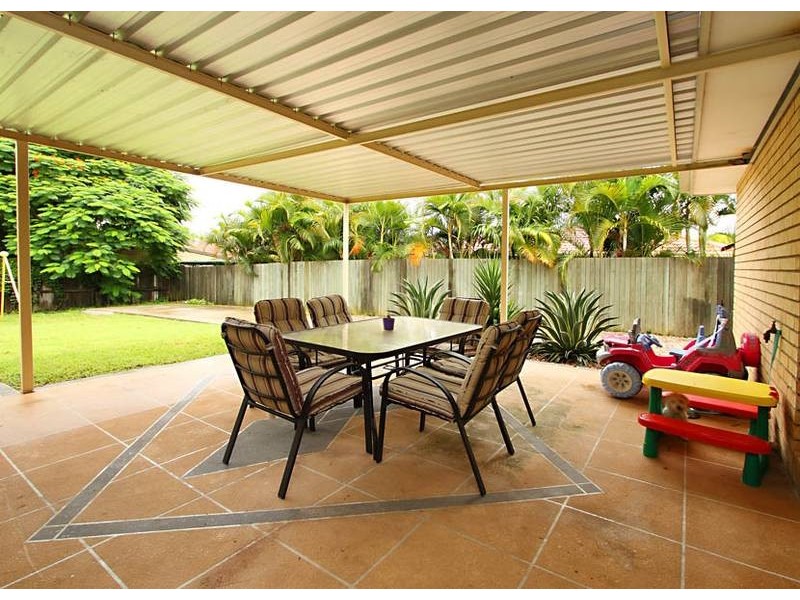 3 Paroo Place, Hillcrest QLD 4118