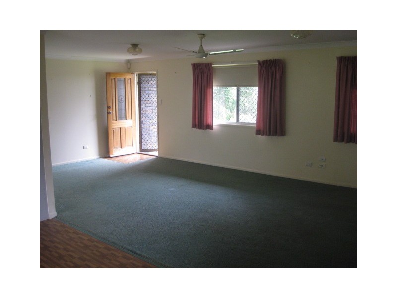 18 Dunblane Drive, Boronia Heights QLD 4124