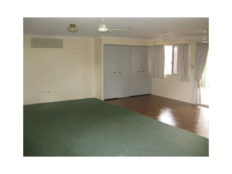 18 Dunblane Drive, Boronia Heights QLD 4124
