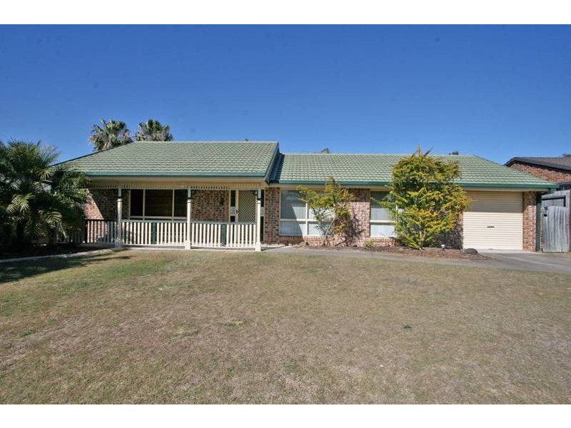 12 Pandanus Court, Regents Park QLD 4118