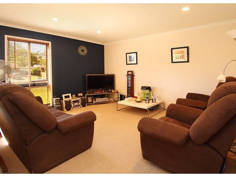 9 Clonmel Street, Regents Park QLD 4118