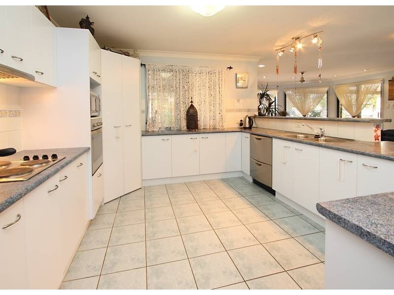 45 Blueberry Ash Ct, Jimboomba QLD 4280