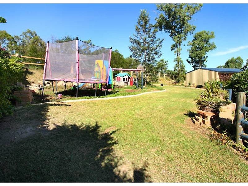 45 Blueberry Ash Ct, Jimboomba QLD 4280