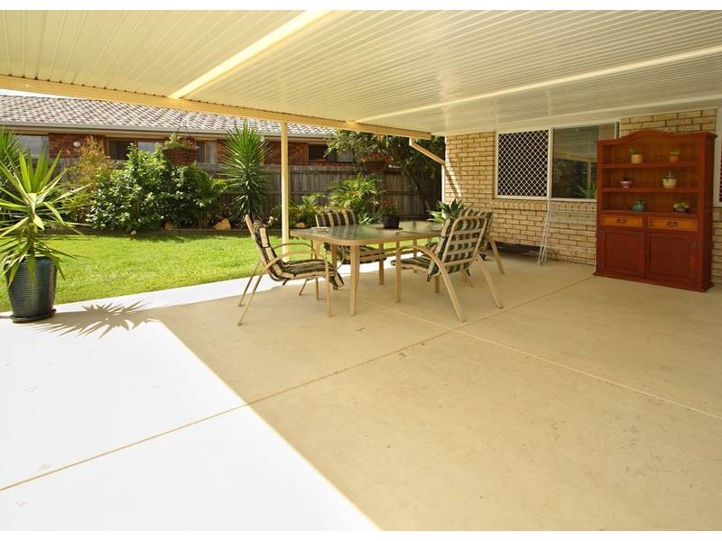 56 Gumview Close, Regents Park QLD 4118