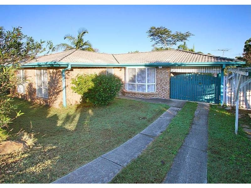 4 Billabong Street, Regents Park QLD 4118